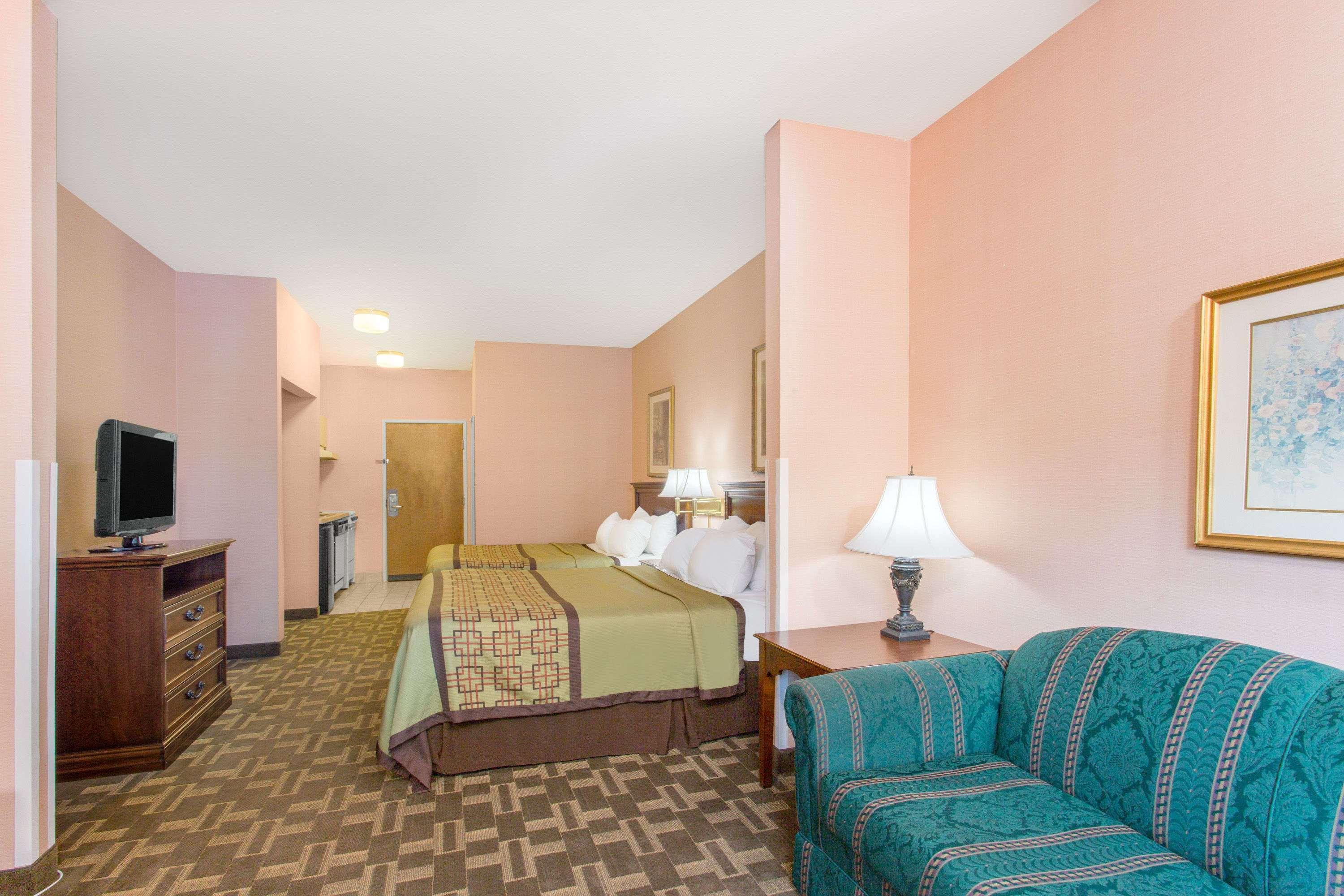 Days Inn By Wyndham Lexington Exterior foto
